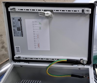 Coffret étanche pour installation de pompage