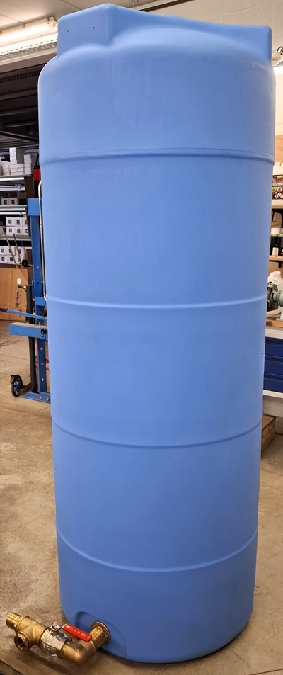 Réservoir de stockage pour pompe